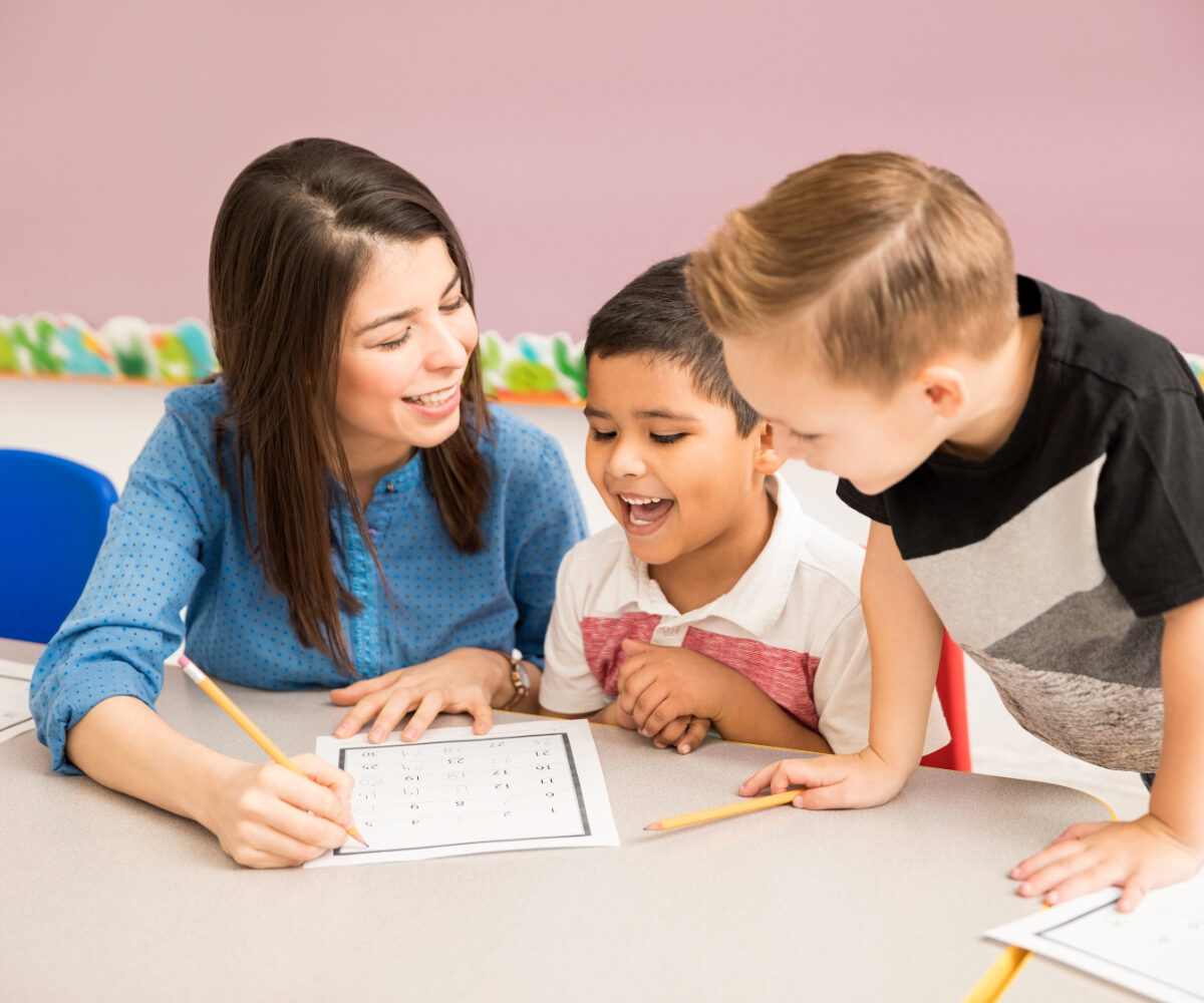 Best Physics Classes in Pune: Featuring Traini Academy